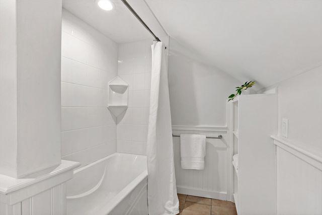 341 Seaview Ave, Swansea, MA 02777