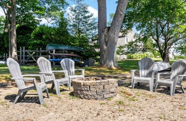 341 Seaview Ave, Swansea, MA 02777