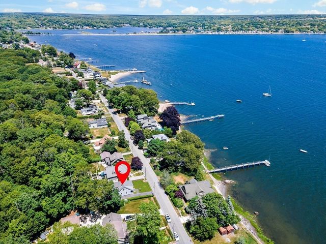 341 Seaview Ave, Swansea, MA 02777