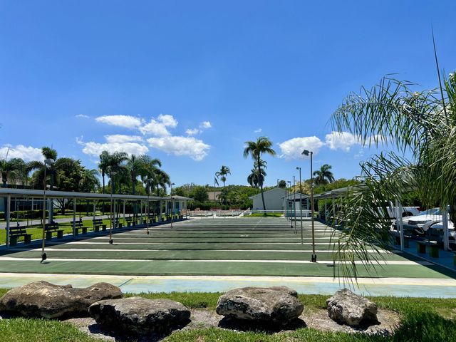 850 E Horizons E 309, Boynton Beach, FL 33435