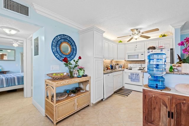 850 E Horizons E 309, Boynton Beach, FL 33435