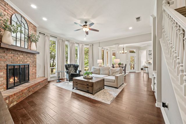 1125 Williamsburg Lane, Keller, TX 76248