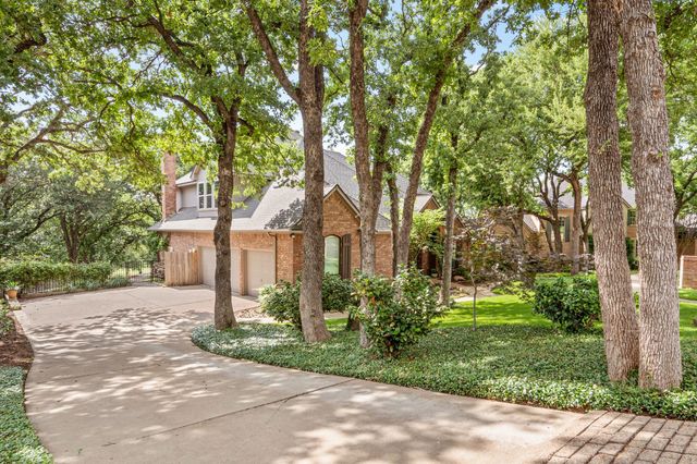 1125 Williamsburg Lane, Keller, TX 76248