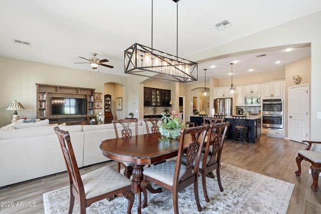 10345 E KINETIC Drive, Mesa, AZ 85212