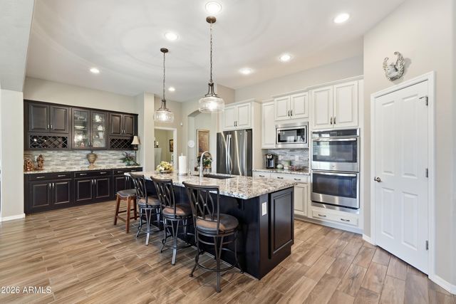 10345 E KINETIC Drive, Mesa, AZ 85212