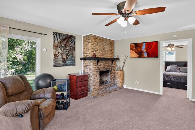 7 E Rocket Circle, Park Forest, IL 60466