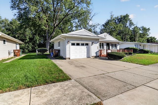 7 E Rocket Circle, Park Forest, IL 60466