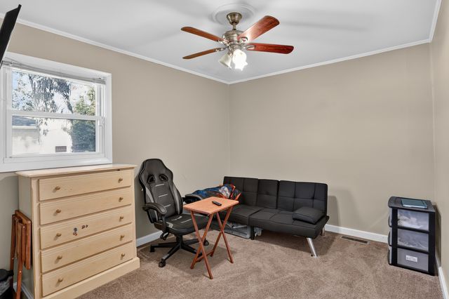 7 E Rocket Circle, Park Forest, IL 60466
