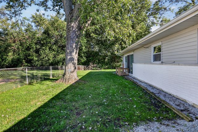 7 E Rocket Circle, Park Forest, IL 60466