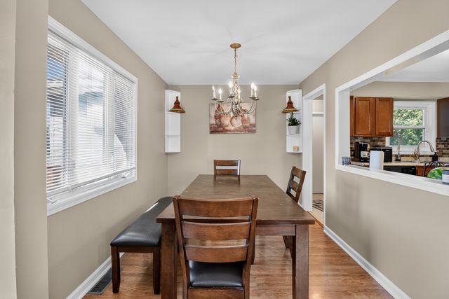 7 E Rocket Circle, Park Forest, IL 60466