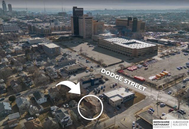 115 N 36th Street, Omaha, NE 68131