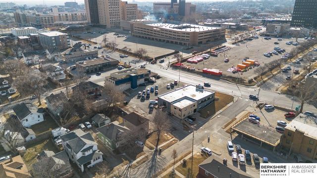 115 N 36th Street, Omaha, NE 68131