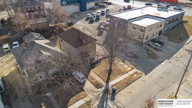 115 N 36th Street, Omaha, NE 68131