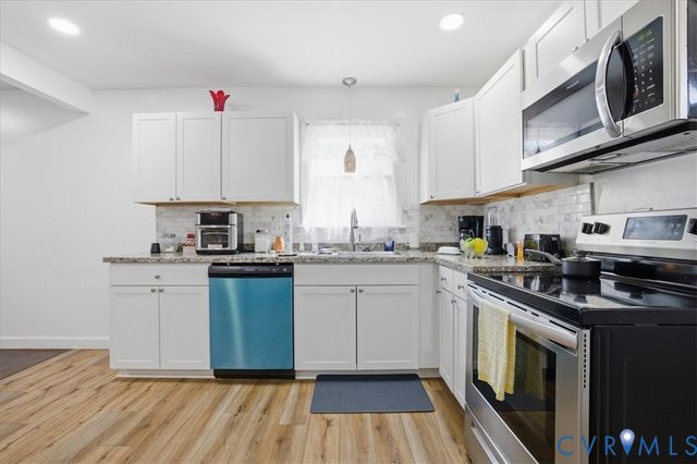 911 Augusta Ave, Petersburg, VA 23803