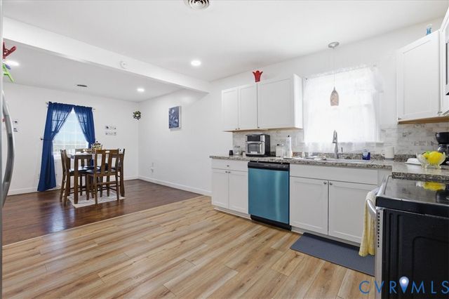 911 Augusta Ave, Petersburg, VA 23803