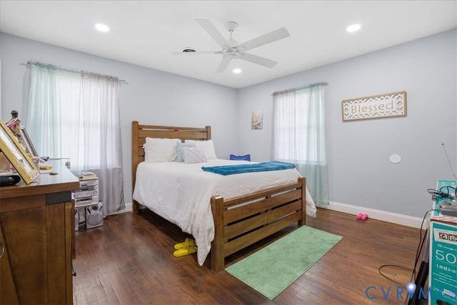 911 Augusta Ave, Petersburg, VA 23803