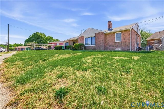 911 Augusta Ave, Petersburg, VA 23803