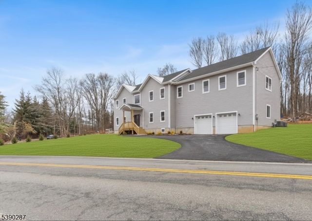 108 Mt Olive Rd, Mount Olive Twp., NJ 07836