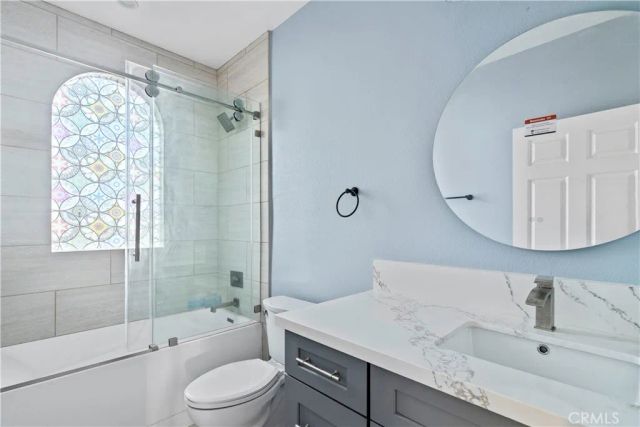 20811 W Seeasons Lane, Winnetka, CA 91306