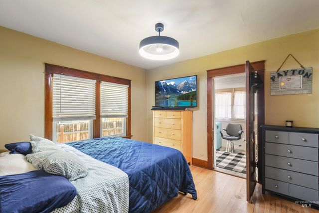 523 16th Ave N, Nampa, ID 83687