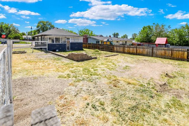 523 16th Ave N, Nampa, ID 83687