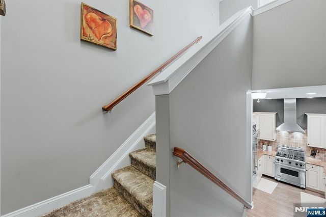 3315 The Plaza, Tenafly, NJ 07670