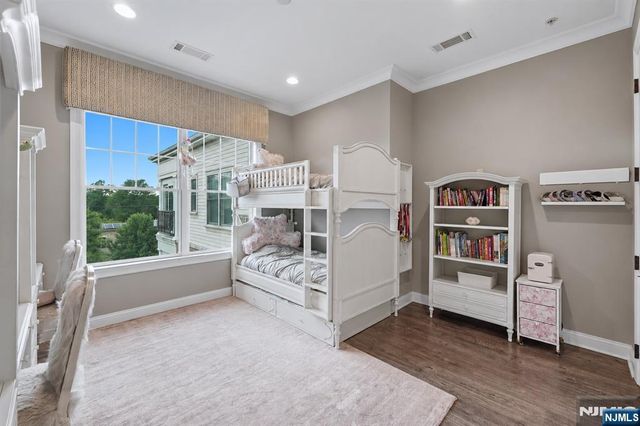 3315 The Plaza, Tenafly, NJ 07670
