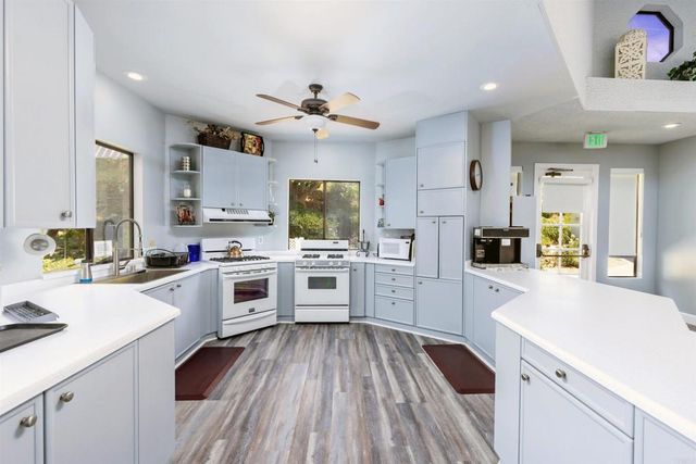 2010 W San Marcos Boulevard 53, San Marcos, CA 92078