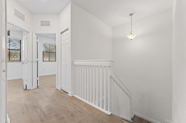 3386 W 106th Ter, Hialeah, FL 33018