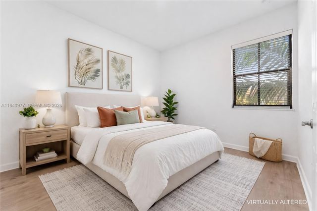 3386 W 106th Ter, Hialeah, FL 33018