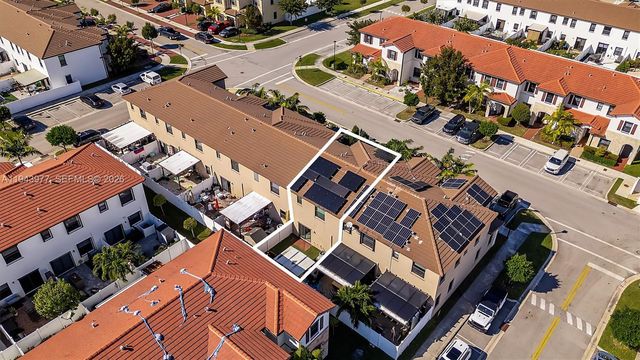 3386 W 106th Ter, Hialeah, FL 33018