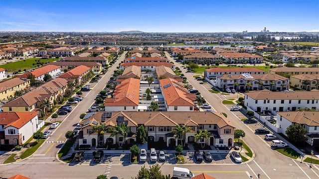 3386 W 106th Ter, Hialeah, FL 33018