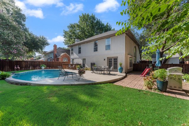 3301 Jones Court, Bedford, TX 76021