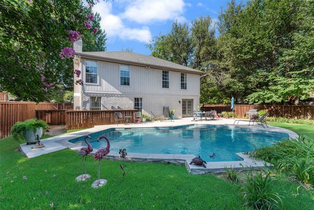 3301 Jones Court, Bedford, TX 76021