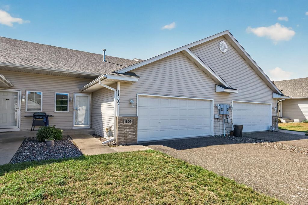1509 16th Street N, Princeton, MN 55371 — photo 2