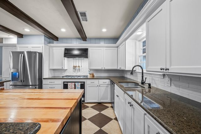 3206 56th Street, Lubbock, TX 79413