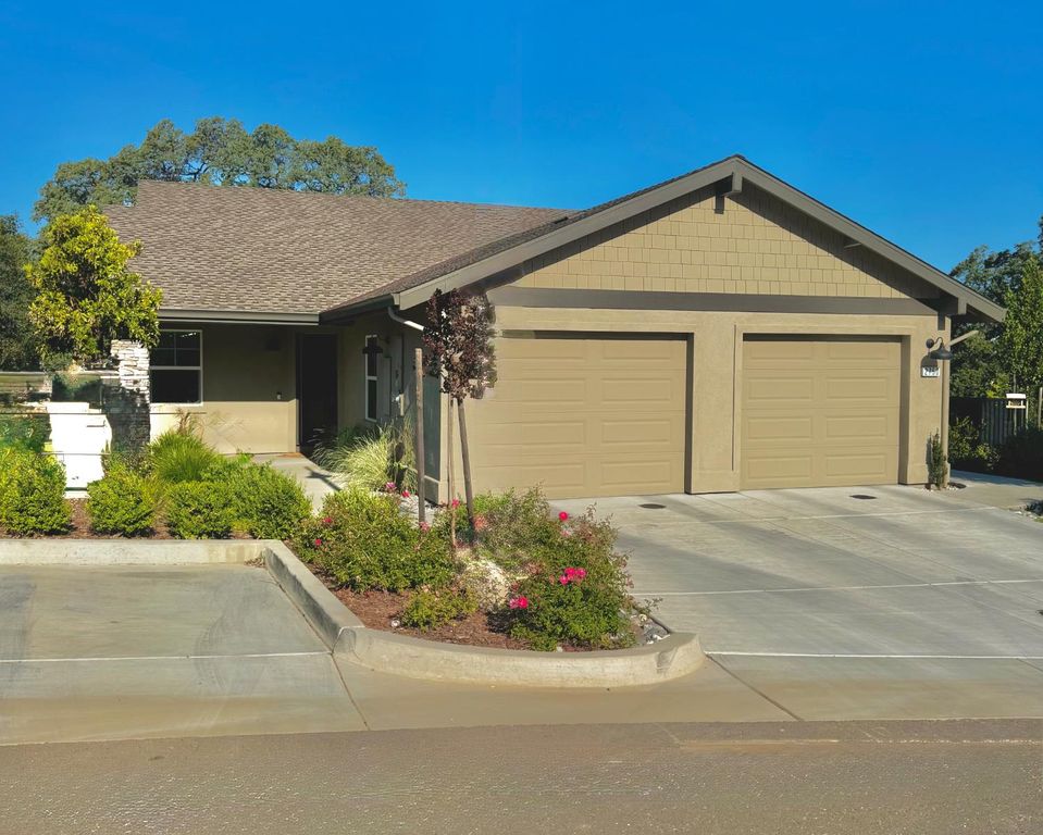 2630 Commons Pl, Auburn, CA 95603