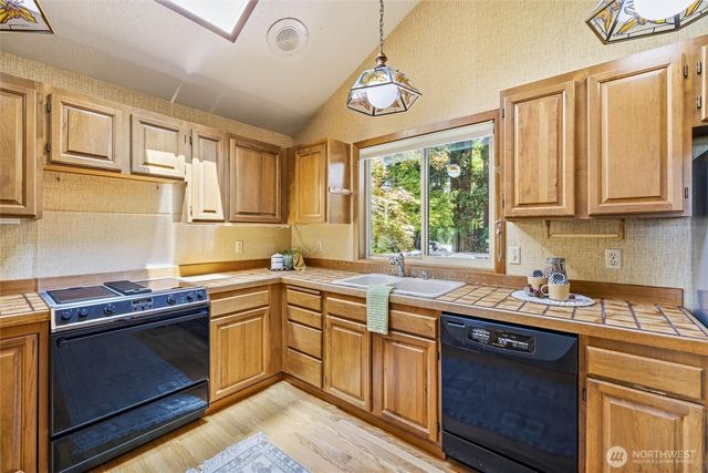 601 Clark Road, Bellingham, WA 98225