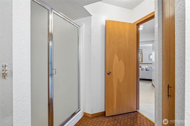 601 Clark Road, Bellingham, WA 98225