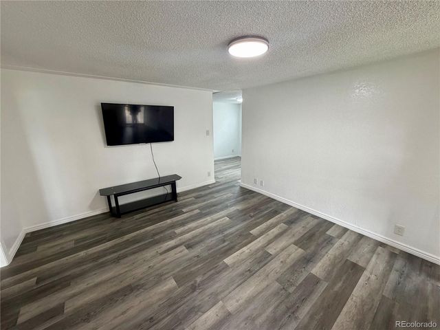 6445 W 45th Avenue, Wheat Ridge, CO 80033