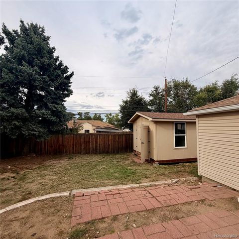 6445 W 45th Avenue, Wheat Ridge, CO 80033