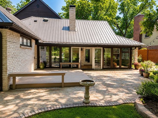 8903 Ravenswood Road, Granbury, TX 76049