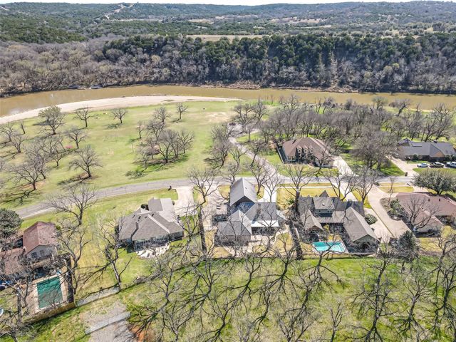 8903 Ravenswood Road, Granbury, TX 76049