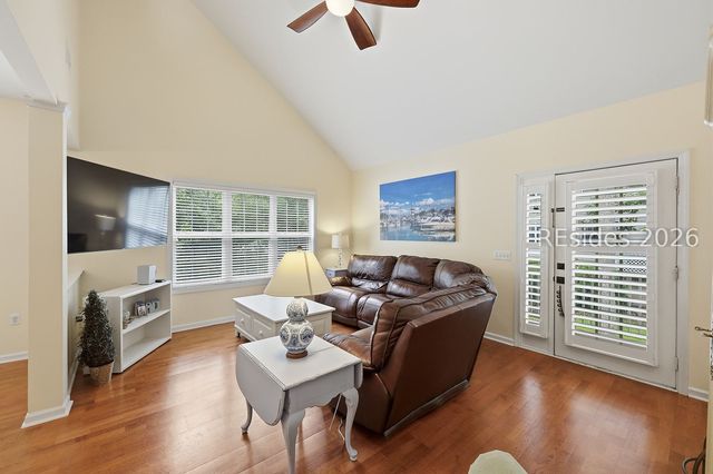16 Brittany Place Drive 16, Hilton Head Island, SC 29928