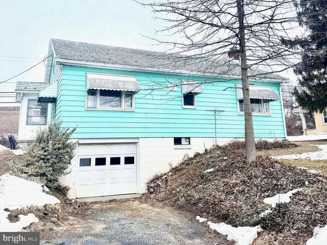 3301 OLD ROUTE 22, Hamburg, PA 19526