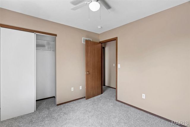 5 W 12th Street, Washington, MO 63090