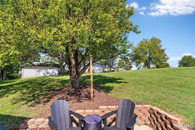 5 W 12th Street, Washington, MO 63090