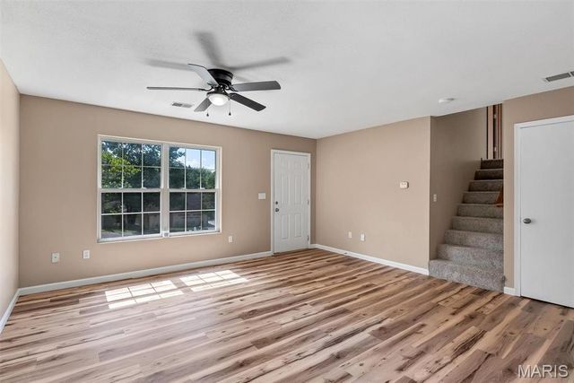 5 W 12th Street, Washington, MO 63090