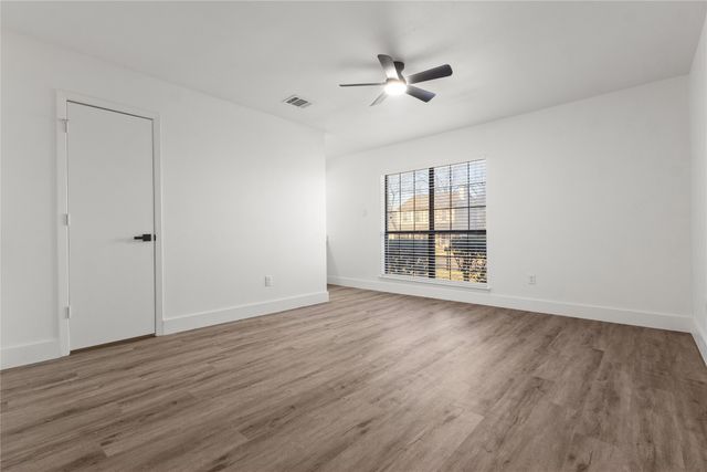 314 Southerland Avenue, Mesquite, TX 75150