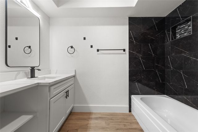 314 Southerland Avenue, Mesquite, TX 75150